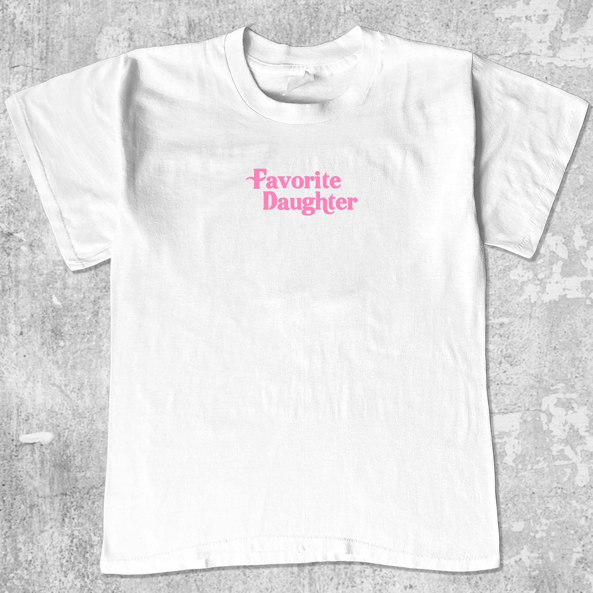Favorite Daughter graphic tee with cute and humorous print, funny and Vintage graphic. Perfect for friends. Black shirt.